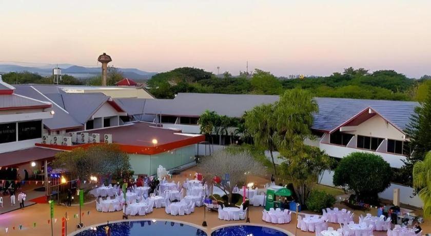 The Impress Nan Hotel Esterno foto