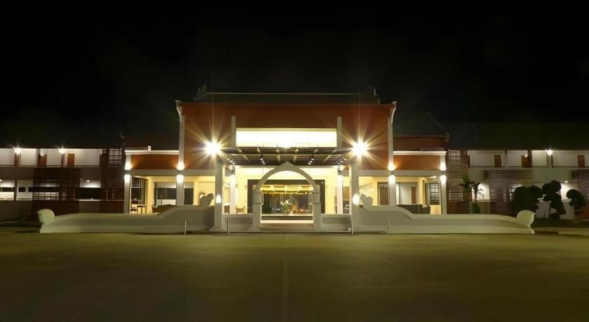 The Impress Nan Hotel Esterno foto